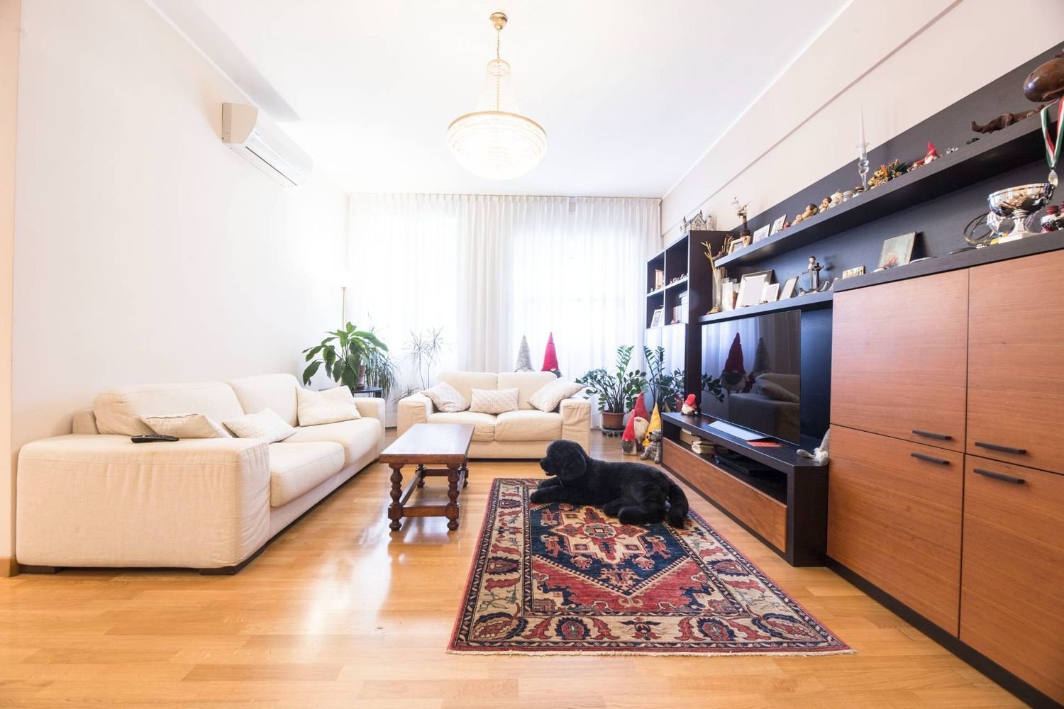 7 bedrooms Apartment in Genoa, Italy No. 379603