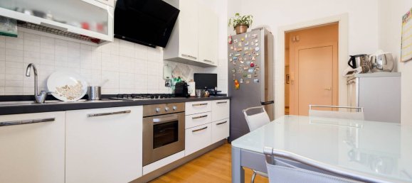 7 bedrooms Apartment in Genoa, Italy No. 379603 10