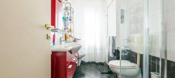 7 bedrooms Apartment in Genoa, Italy No. 379603 23