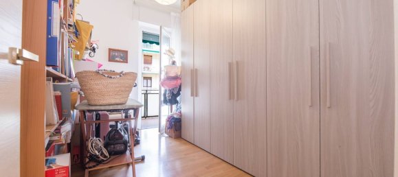 7 bedrooms Apartment in Genoa, Italy No. 379603 9