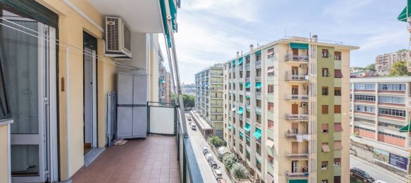 7 bedrooms Apartment in Genoa, Italy No. 379603 7