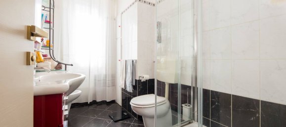 7 bedrooms Apartment in Genoa, Italy No. 379603 22