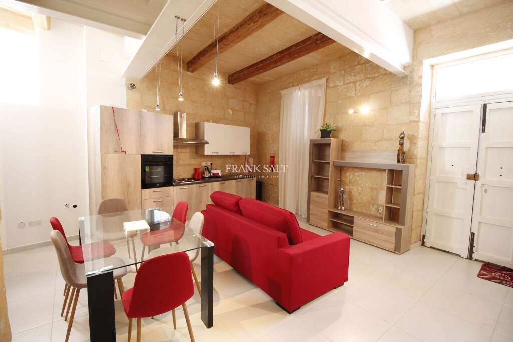 Дом с 4 спальнями в Сиддживи, Мальта № 9165