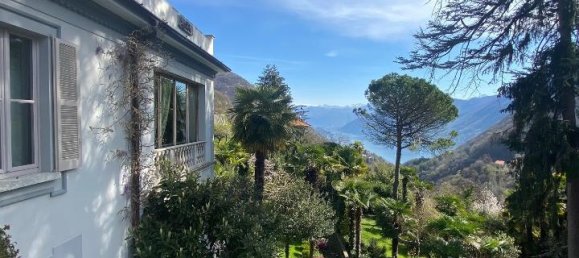 18 rooms Villa in Dizzasco, Italy No. 13763 27