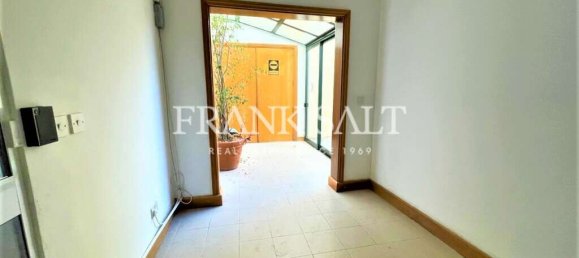 1315m² Office in Hamrun, Malta No. 13368 6