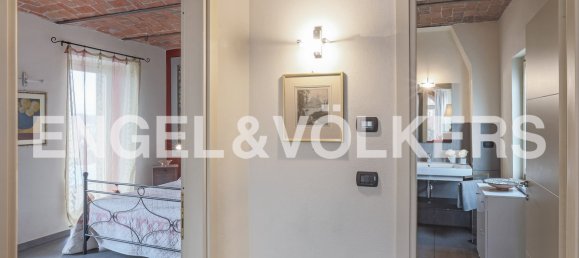 4 bedrooms House in Monforte d'Alba, Italy No. 127351 9