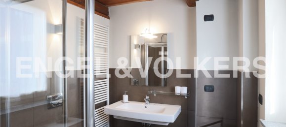 4 bedrooms House in Monforte d'Alba, Italy No. 127351 15