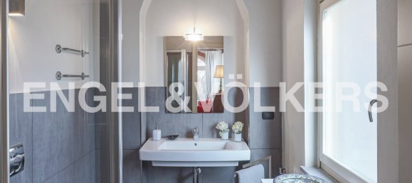 4 bedrooms House in Monforte d'Alba, Italy No. 127351 10