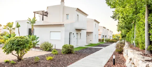 2 chambres Maison à Lagoa, Portugal No. 12802 2