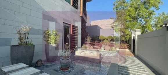 Villa de 5 dormitorios en Abu Dhabi, UAE No. 53382 8