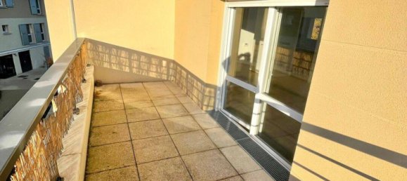 3 Schlafzimmer Doppelhaus in Plaisir, France, Nr. 326540 11