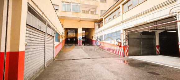 Garagem em Rome, Italy 30 m² N.º 301224 9