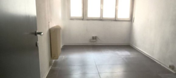 92m² Commercial property in Terni, Italy No. 313982 14