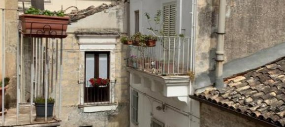 Дом с 3 комнатами в Модика, Италия № 229355 15