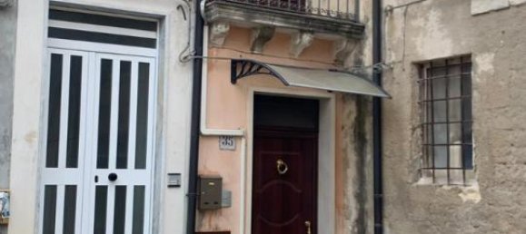 Дом с 3 комнатами в Модика, Италия № 229355 2