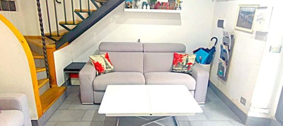 5 bedrooms House in Scandicci, Italy No. 380361 6