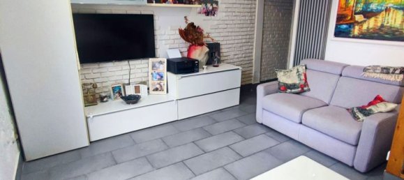 5 bedrooms House in Scandicci, Italy No. 380361 12