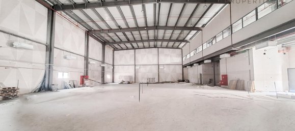 2034.6m² Commercial property in Al Khawaneej, UAE No. 54102 3