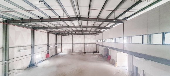 2034.6m² Commercial property in Al Khawaneej, UAE No. 54102 2