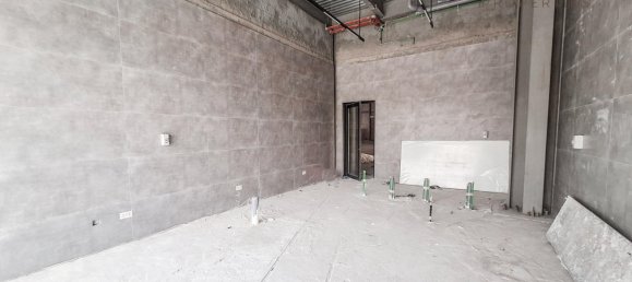 2034.6m² Commercial property in Al Khawaneej, UAE No. 54102 10