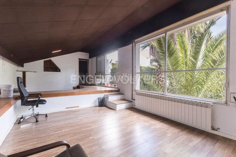 2 bedrooms Townhouse in Horta-Guinardo, Spain No. 173871