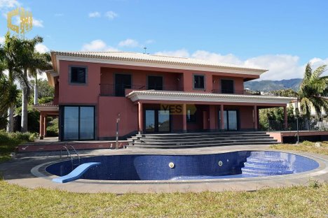 4 bedrooms House in Funchal, Portugal No. 92669