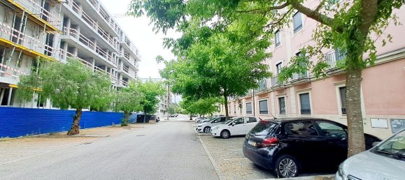 2 bedrooms Apartment in Vila Nova de Gaia, Portugal No. 70503 2