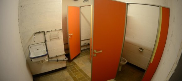 50 rooms Warehouse in Emden, Germany No. 76465 12