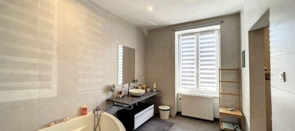 Apartamento de 2 dormitorios en Strasbourg, France No. 92539 6