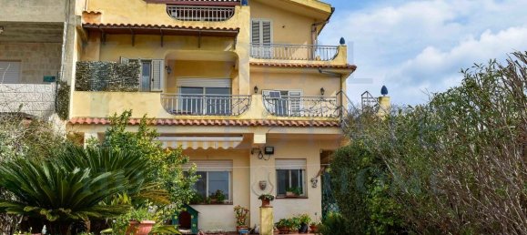 Villa de 2 dormitorios en Noto, Italy No. 92026 42