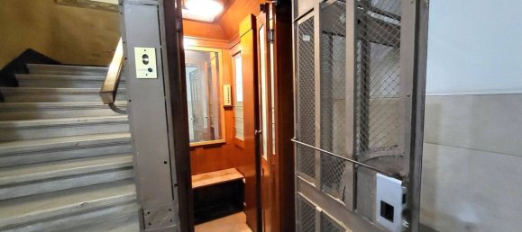 5غرفة شقة في Trieste, Italy رقم 38480 30