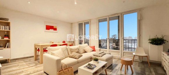 3 bedrooms Apartment in Joue-les-Tours, France No. 209467 2