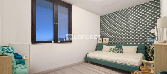 3 bedrooms Apartment in Joue-les-Tours, France No. 209467 9