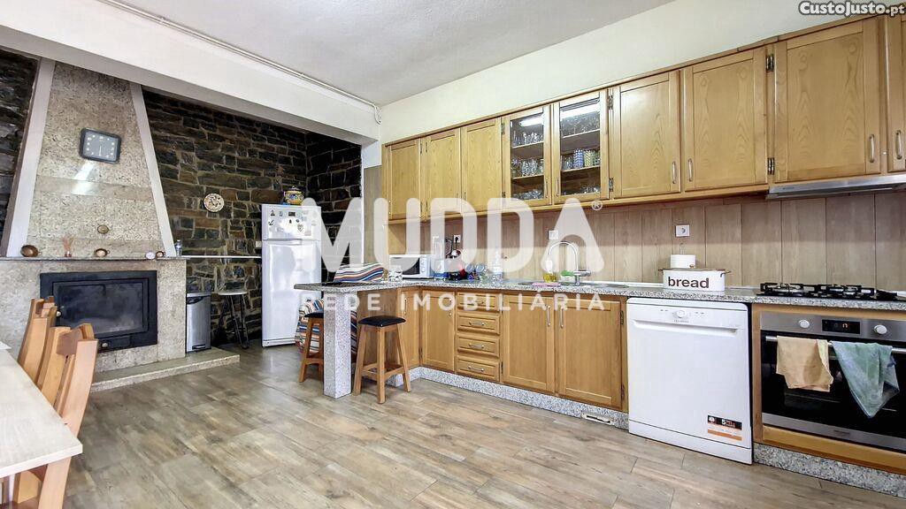 4 chambres Maison à Braganca, Portugal No. 316608