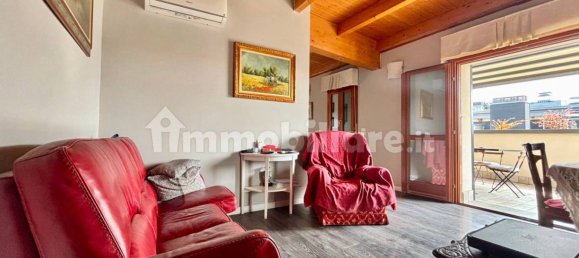 Penthouse T2 em Rozzano, Italy N.º 313002 12