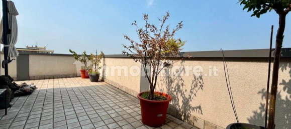 Penthouse T2 em Rozzano, Italy N.º 313002 4