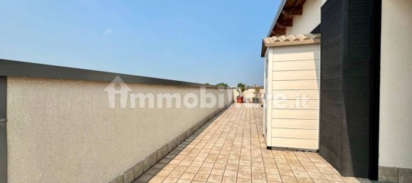 Penthouse T2 em Rozzano, Italy N.º 313002 6