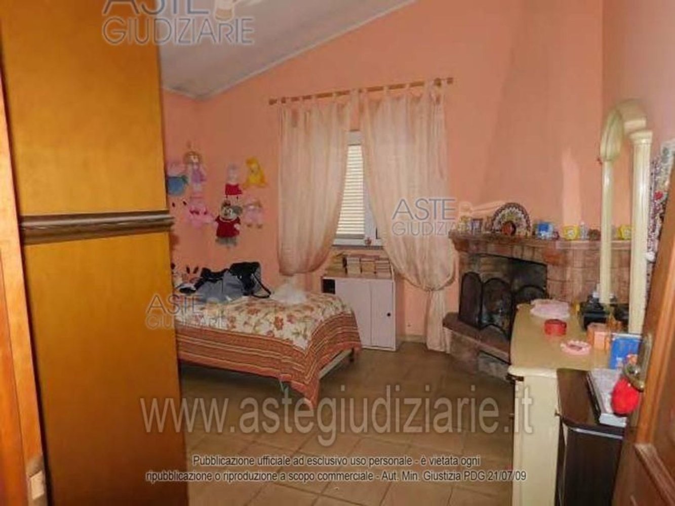 11 rooms House in Rome, Italy No. 15695