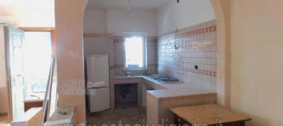 11 rooms House in Rome, Italy No. 15695 96