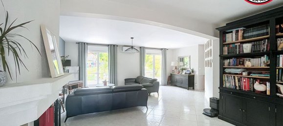 4 bedrooms House in Sainte-Maure-de-Touraine, France No. 54111 8