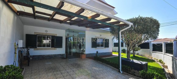 5 غرف نوم فيلا في Cascais, Portugal رقم 133332 32