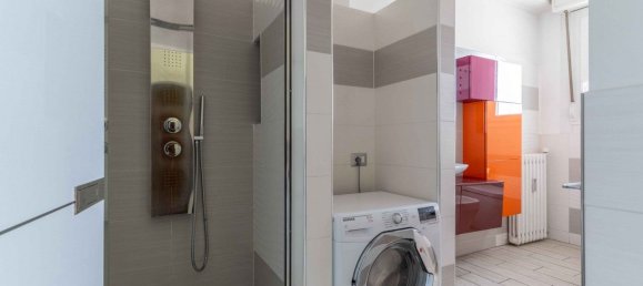 4 bedrooms Apartment in Milan, Italy No. 362716 31