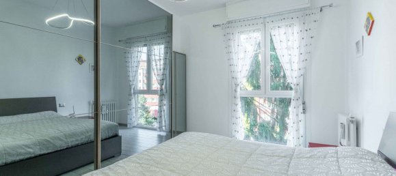 4 bedrooms Apartment in Milan, Italy No. 362716 19