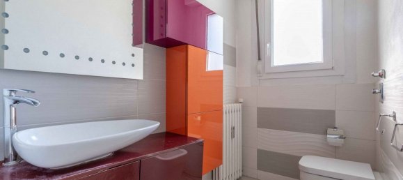 4 bedrooms Apartment in Milan, Italy No. 362716 32