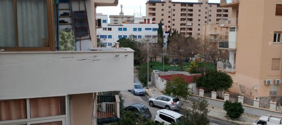 2 bedrooms Apartment in Palermo, Italy No. 143197 18