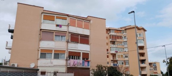 2 bedrooms Apartment in Palermo, Italy No. 143197 4