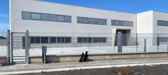 Lagerhaus in Signa, Italy 2000m², Nr. 209929 9