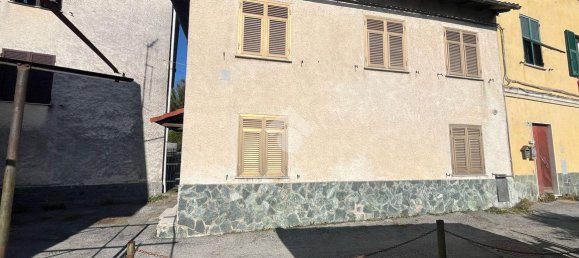 3 rooms House in Genoa, Italy No. 30246 27