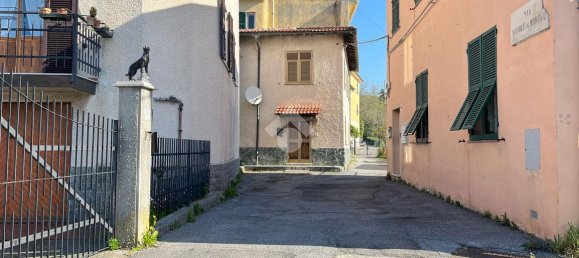 3 rooms House in Genoa, Italy No. 30246 18