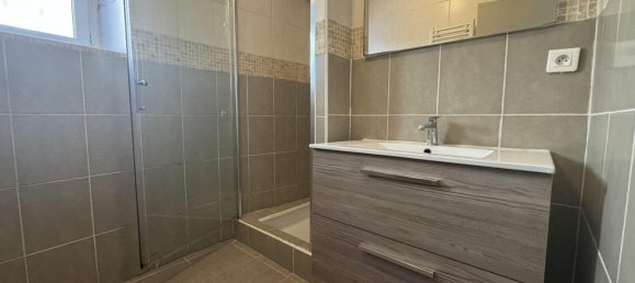 3 bedrooms House in Foix, France No. 334449 4